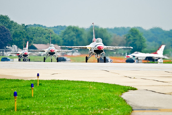 Thunderbirds Approach